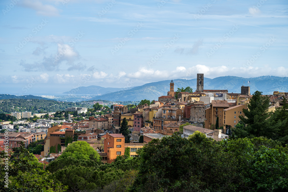 Naklejka premium View to the old town of Grasse