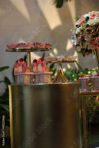 decoração floral de festa 15 anos