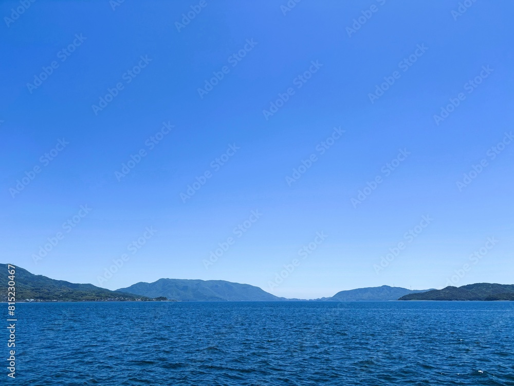 青い空と海と島々の背景素材 青い空と海と島々の背景素材