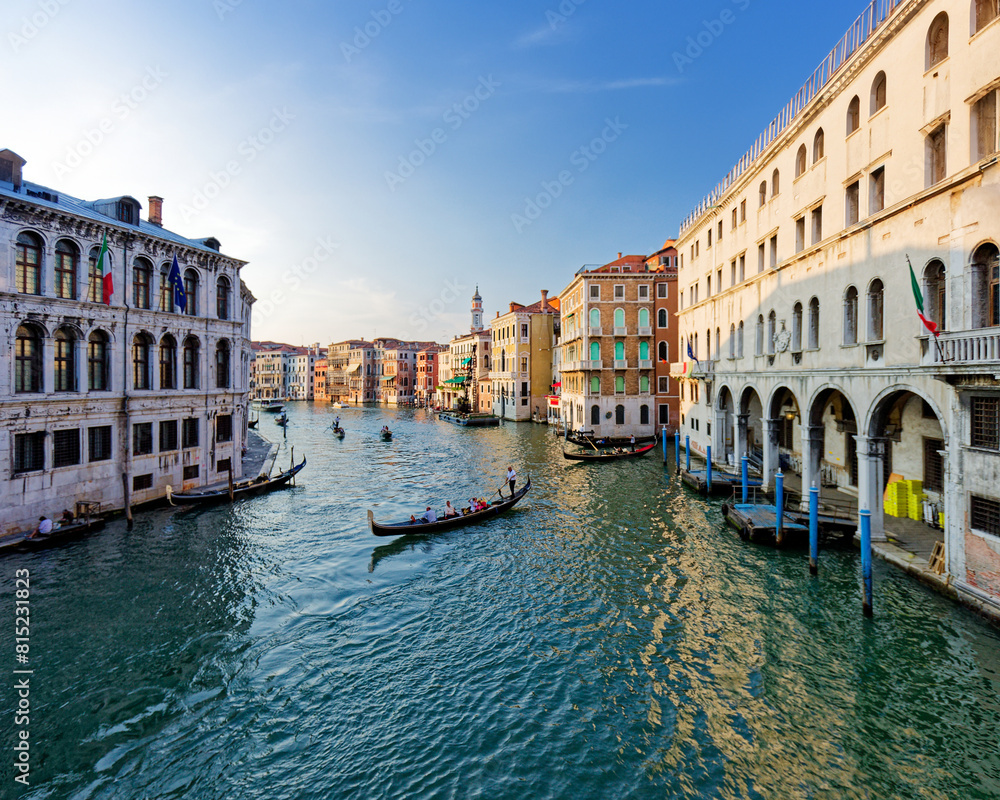 Obraz premium Grand Canal, Venice with View of the river and city historical architecture. with gondolas in Venice, Italy. in winter time.