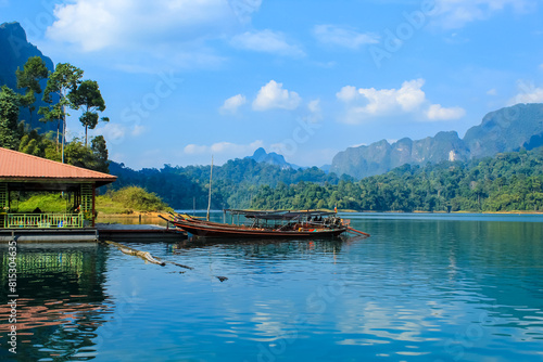 Obraz na płótnie Floating Bungalows with long tail boats at Khao Sok National Park, Thailand