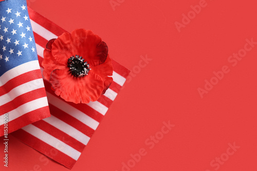 Flag of USA and poppy flowe...