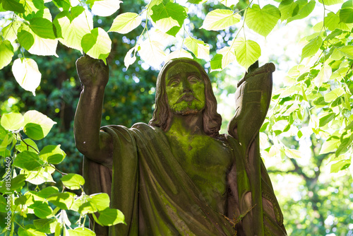 Obraz na płótnie Historic Statue on the mystery old Prague Cemetery, Czech Republic w salonie