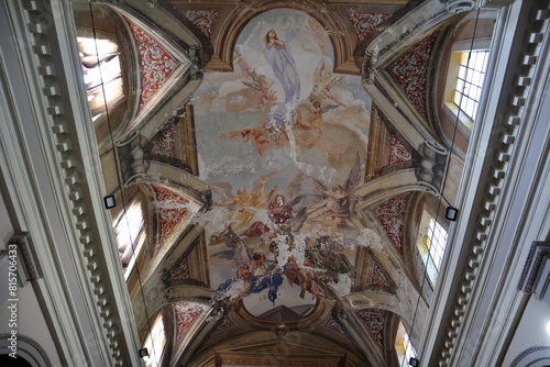 Obraz na płótnie Nemi - Volta affrescata della navata della Chiesa di Santa Maria del Pozzo w salonie