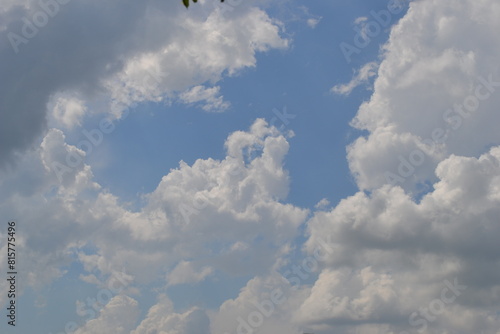 Wallpaper Mural clouds in the sky Torontodigital.ca