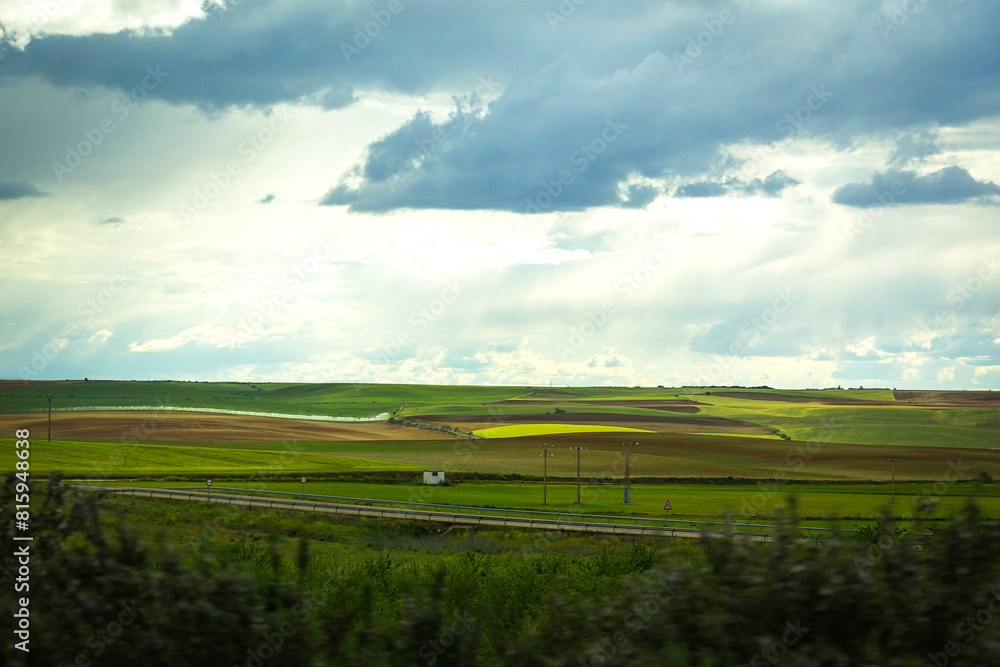 Obraz premium field and blue sky with clouds