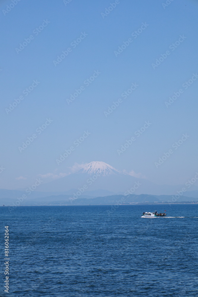 海 海