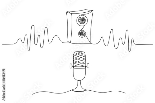 One line mic and music column. Outline continuous simple art. Symbol of radio, podcast and karaoke in doodle style. Hand drawn vector illustration © Elena