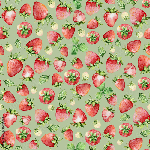 Seamless pattern of bright watercolor strawberries and leaves © SvetaArt