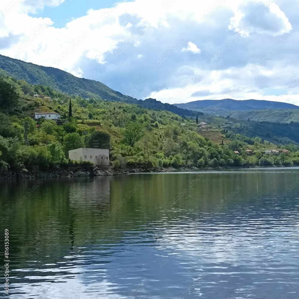 Fototapeta premium Río Sil en la Ribeira Sacra, Galicia
