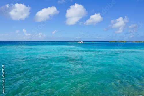 Fototapeta Naklejka Na Ścianę i Meble -  Beautiful seascape Pos Chiquito Beach Park Aruba