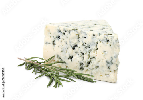 Foto Tasty blue cheese with rosemary isolated on white