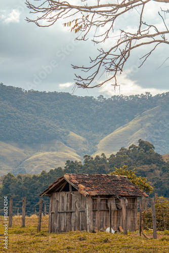 Construção rural no interior de Minas Gerais, Brasil