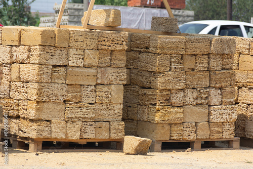 blocks for construction made of Crimean stone shell rock on pallets