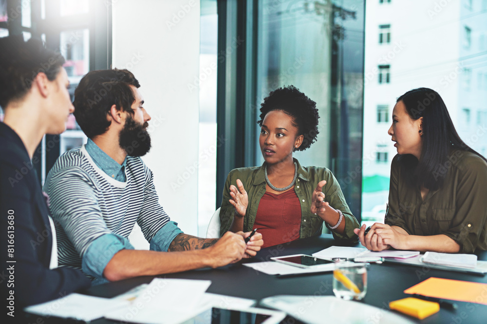 © peopleimages.com - Business people, meeting and paperwork for teamwork, recruitment training and brainstorming in office. Seminar, trainee group and communication with documents for intern learning, feedback and advice © peopleimages.com - Business people, meeting and paperwork for teamwork, recruitment training and brainstorming in office. Seminar, trainee group and communication with documents for intern learning, feedback and advice