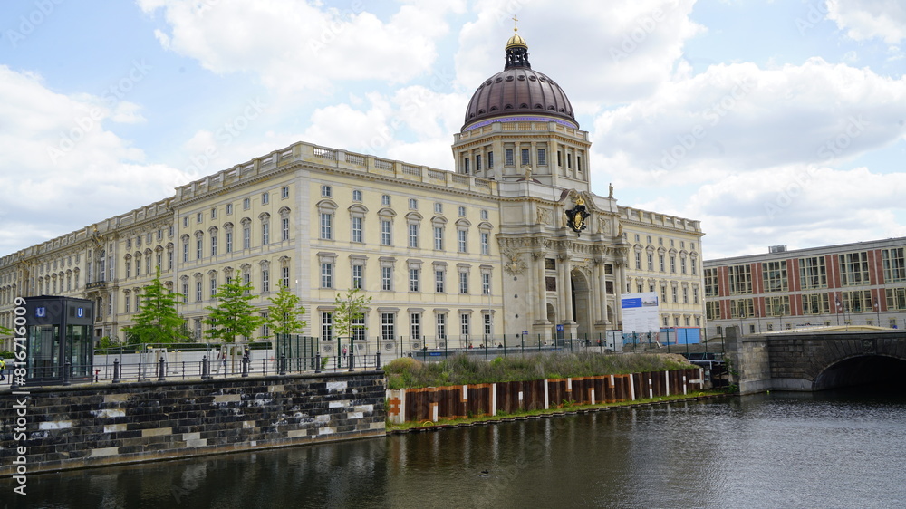 Fototapeta premium Sunny summer day in Berlin, Germany with the iconic Berlin Palace