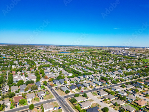 Фотография Aerial view of residential houses situated in the suburbs of Austin, Texas