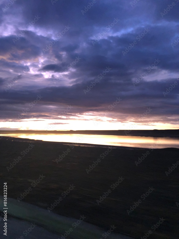 paisaje rio, santa cruz argentina paisaje rio, santa cruz argentina