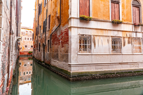 Beautiful canals and tradit...