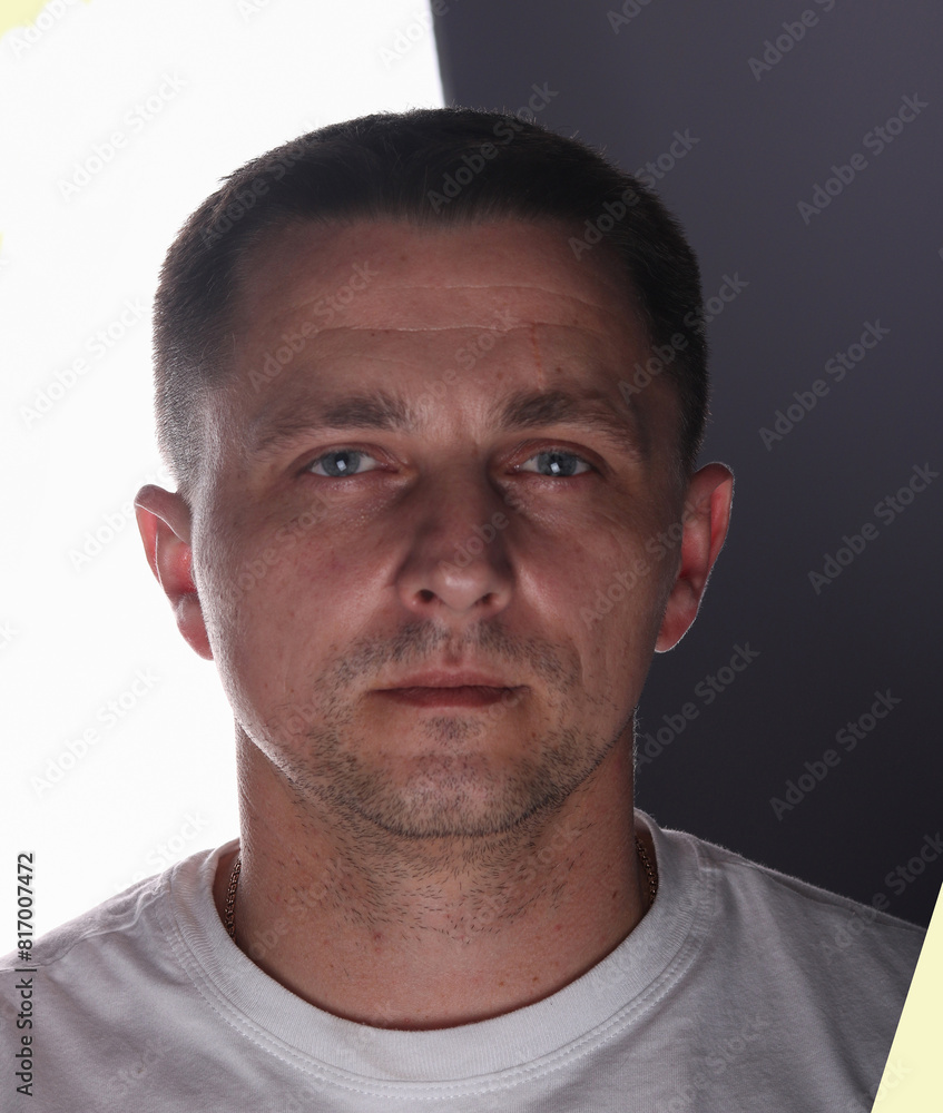 Fototapeta premium portrait of a handsome man with a discerning eye