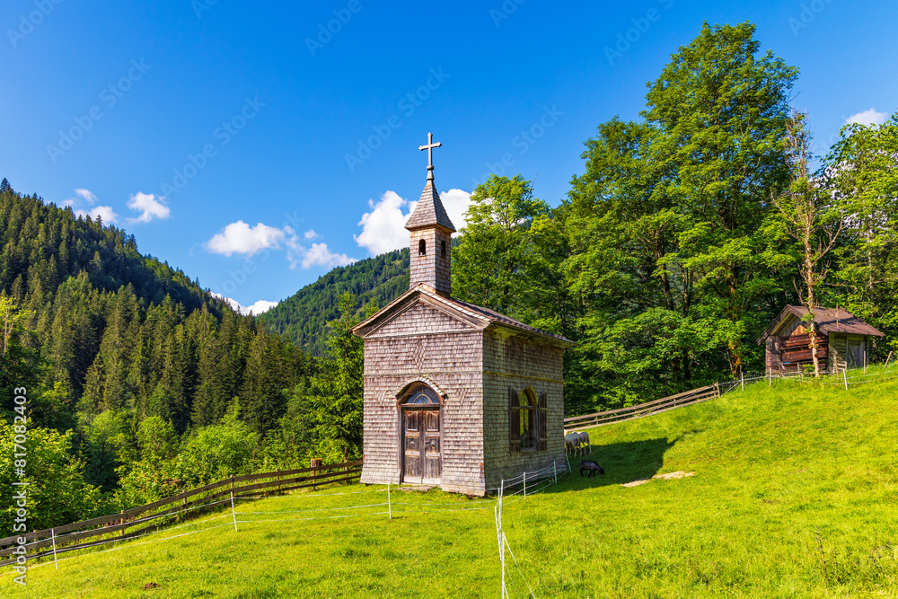 Ταπετσαρία Chapels & Hermitages in mountainous landscapes