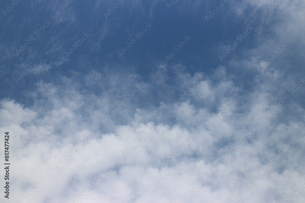 Obraz premium blue sky clouds