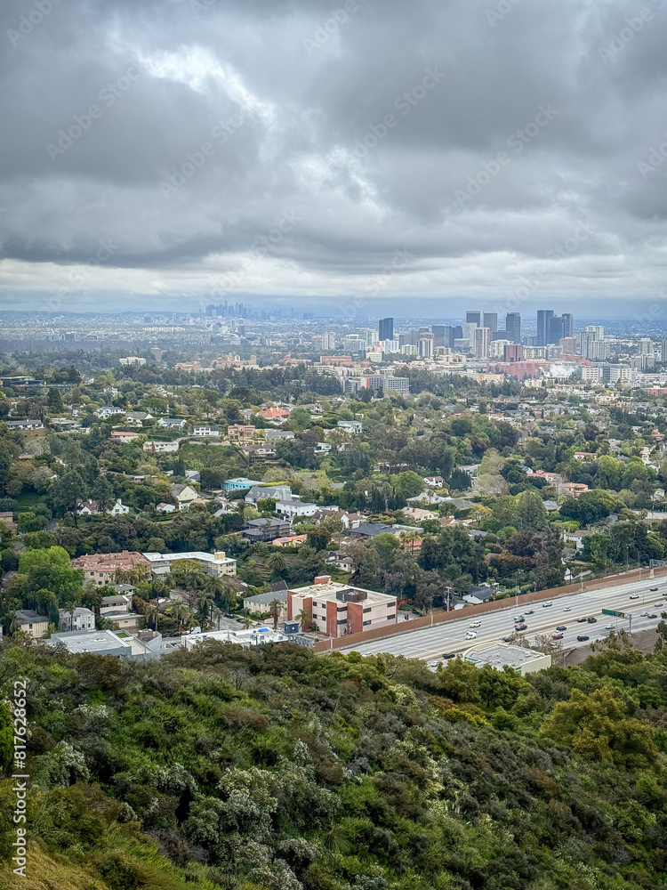 Obraz premium Cityscape Los Angeles, California, USA against cloudy sky