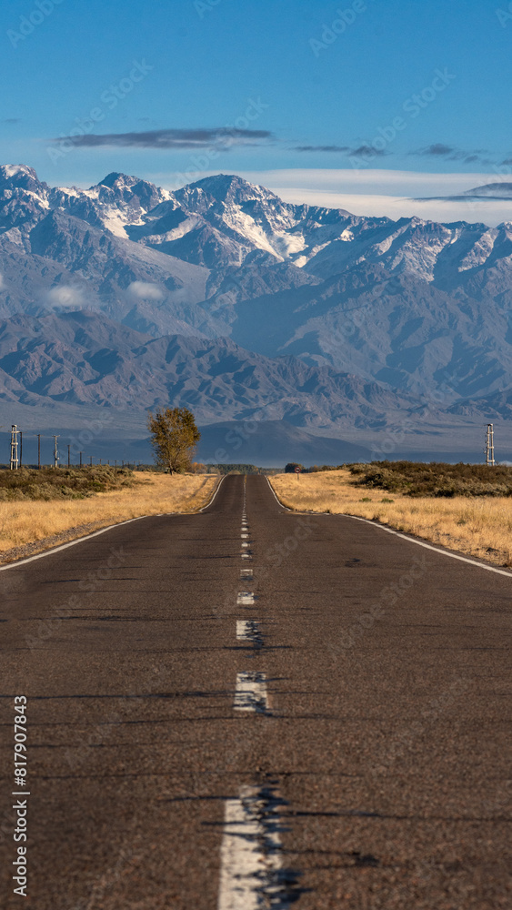 © valentin - mountain route