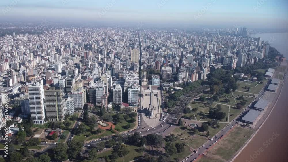 Monumento a la Bandera Argentina - rosario - dron - 9:16 - 4k - historia - reel - vertical - dia de la bandera - 20 de junio Monumento a la Bandera Argentina - rosario - dron - 9:16 - 4k - historia - reel - vertical - dia de la bandera - 20 de junio