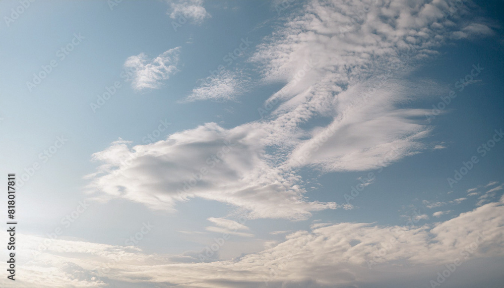 Naklejka premium 青空 白い雲 晴天 自然 爽やか 自由 希望 穏やか 広がり 無限 背景