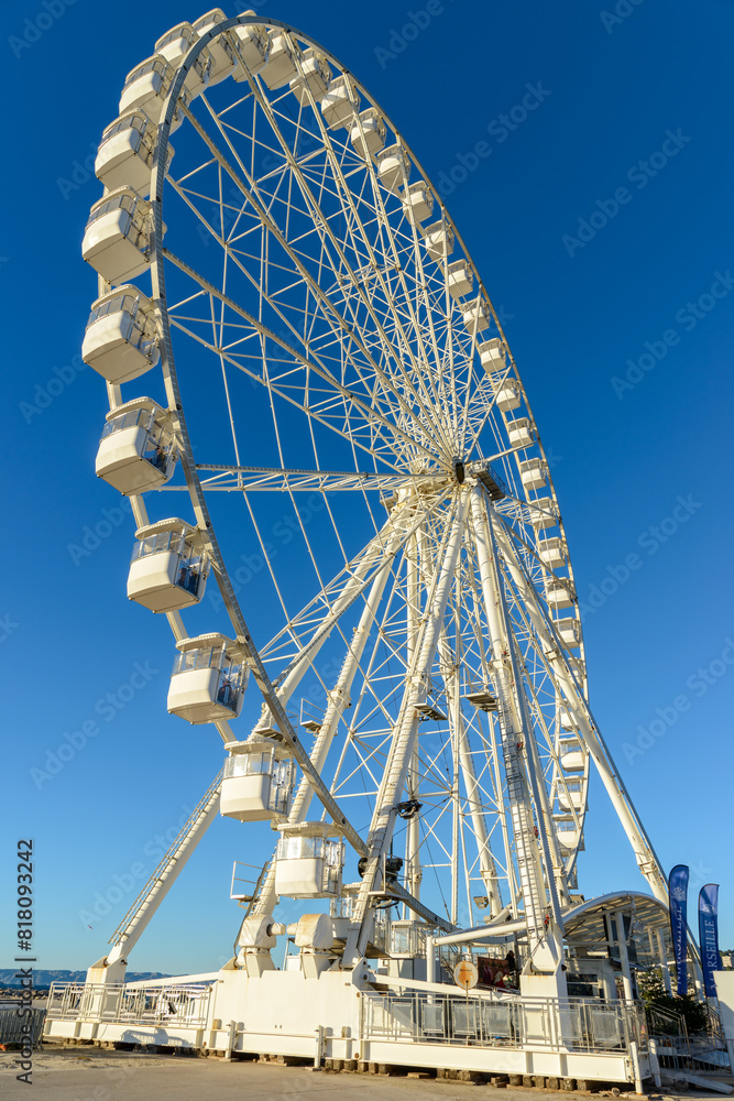 Grande roue Plage Escale Borely, Marseille Grande roue Plage Escale Borely, Marseille