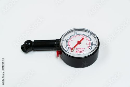 bicycle pressure gauge for measuring the pressure in inflated tires