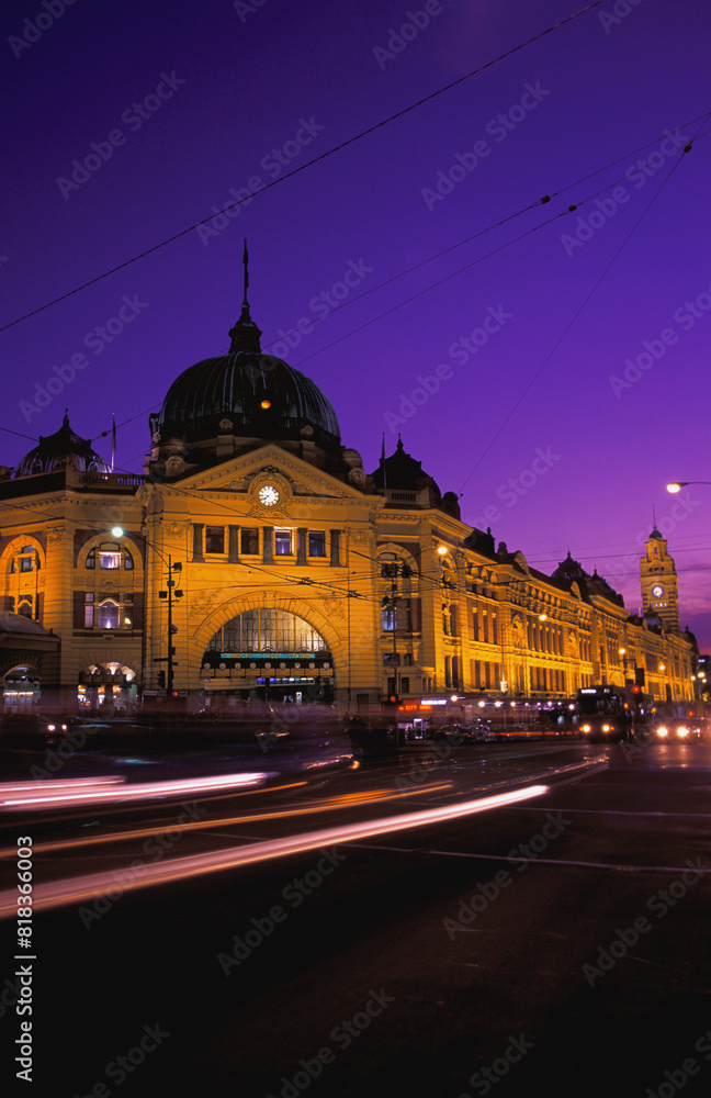 Fototapeta premium Flinders Train Station Melbourne Australia