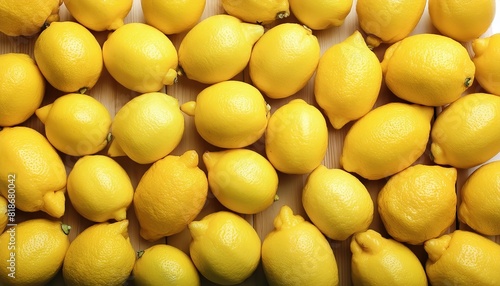 viele reife Zitronen