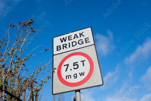 glasgow Scotland: 12th Feb 2024: Weak Bridge warning traffic sign 7.5 tonnes. Sunny day blue sky background