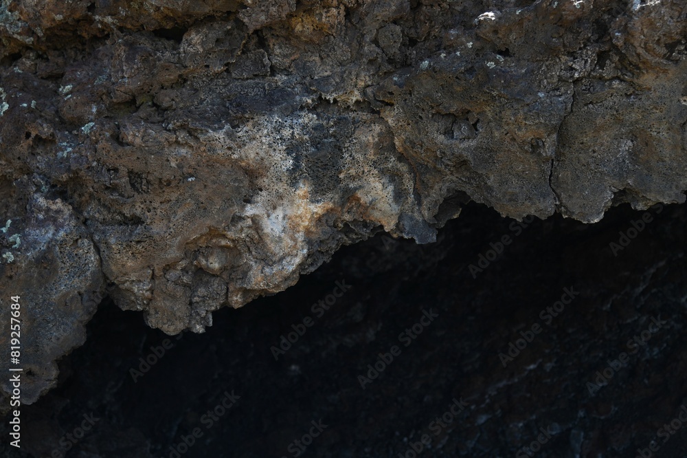 Calcium, iron and sulfur leeching from lava Calcium, iron and sulfur leeching from lava