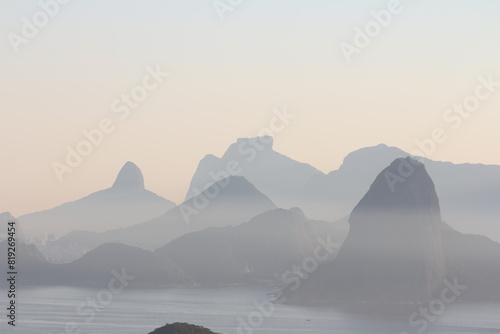 Mountains of Rio seen by Níteroi 