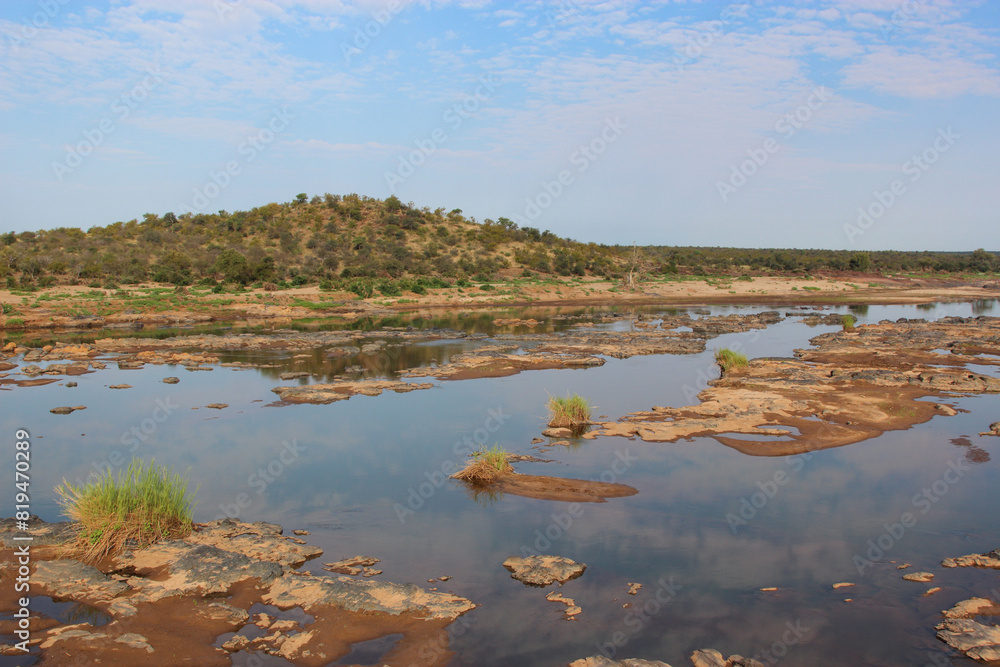 Afrikanischer Busch - Krügerpark - Olifants River / African Bush - Kruger Park - Olifants River / Afrikanischer Busch - Krügerpark - Olifants River / African Bush - Kruger Park - Olifants River /