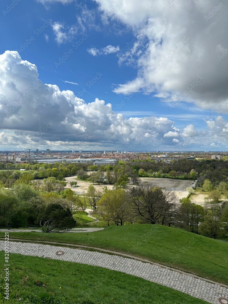 Obraz premium Panoramic View from the Olympic Park (Olympiapark München) in Munich, Germany 