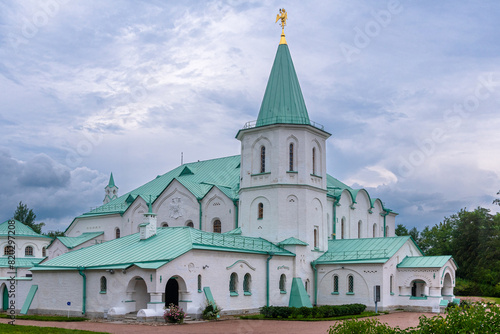 Wallpaper Mural Puschkin ist ein Stadtteil von St. Petersburg, wo auch der  berühmte Katharinenpalast im Park zu sehen ist. Torontodigital.ca