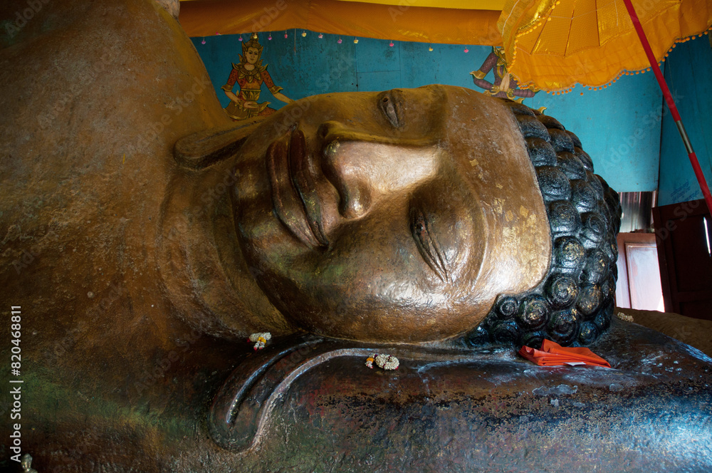 Fototapeta premium Reclining Buddha Siem Reap