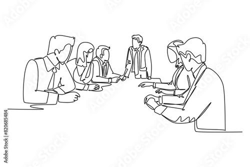 Single continuous line drawing of young happy board of directors discussing company profit sharing during meeting. Business training concept. Dynamic one line draw graphic design vector illustration