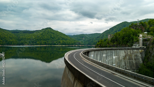 Obraz na płótnie Vidraru Dam - aerial view on a cloudy day w salonie