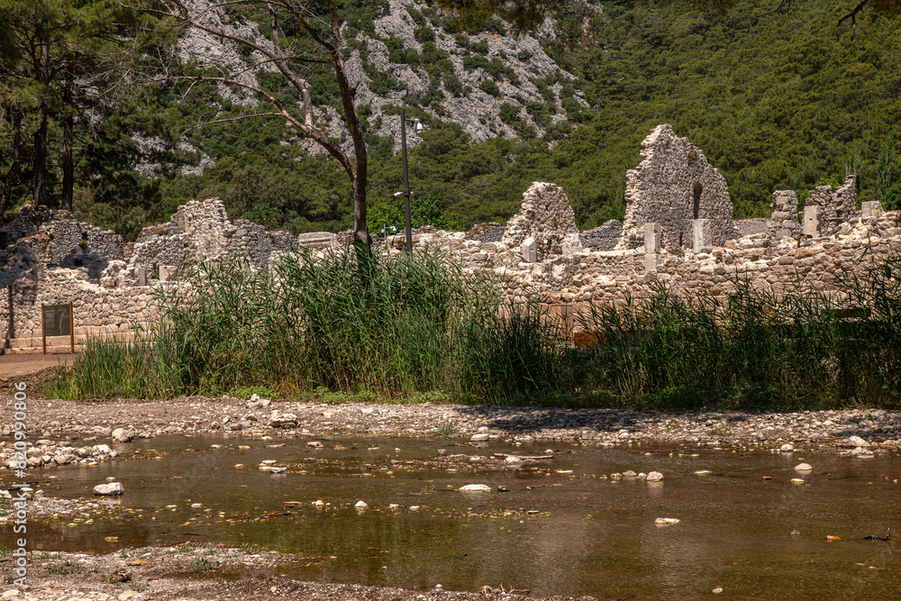 Φωτογραφία Olympos Ancient City is one of the most important settlements of the Lycian civilization
