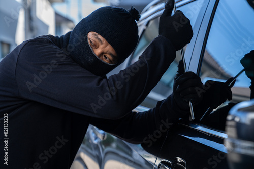 Thieves are stealing cars