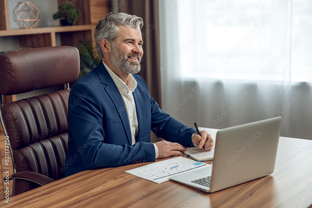 Progressive therapist providing consultation for people with mental health problems Progressive therapist providing consultation for people with mental health problems
