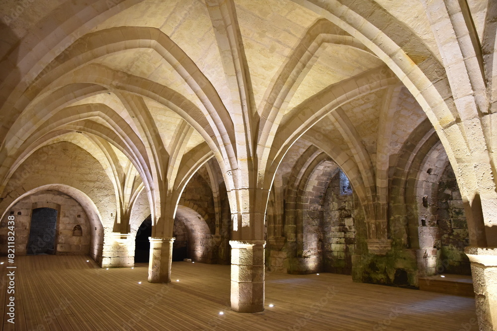 Fototapeta premium Voûtes de l'abbaye Saint-Jean-des-Vignes à Soissons. France