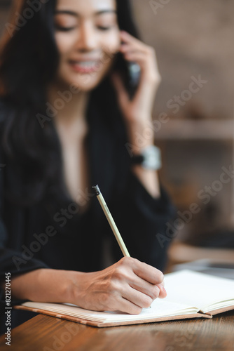 Late-night freelancer, Dedi...