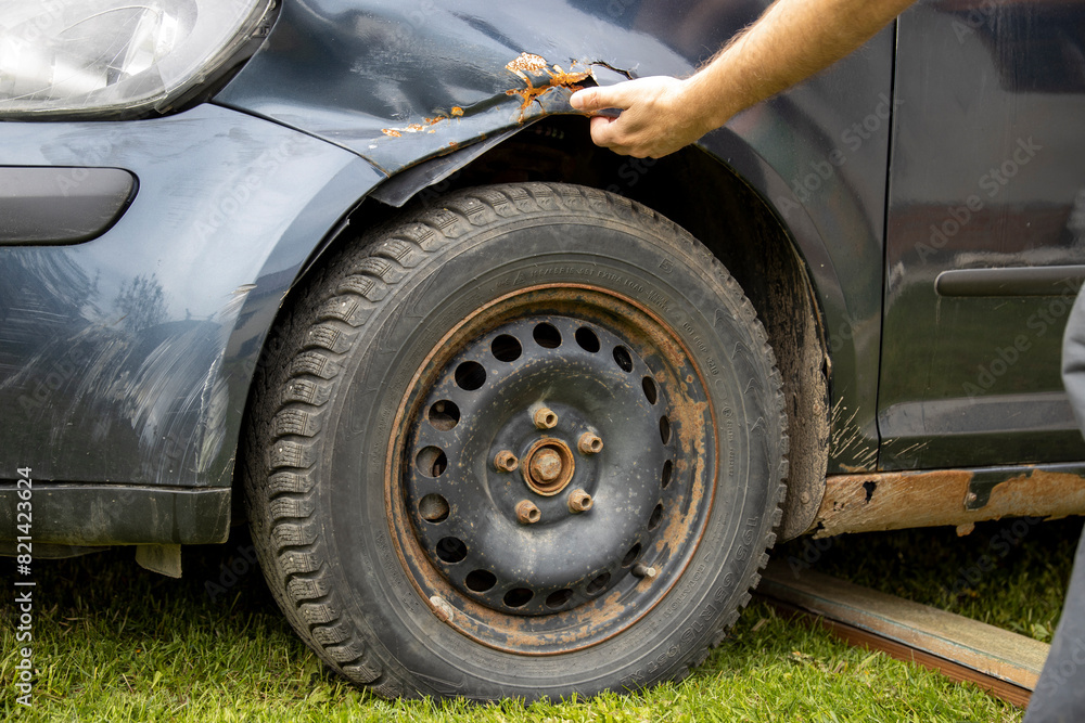 wheel and tire wheel and tire