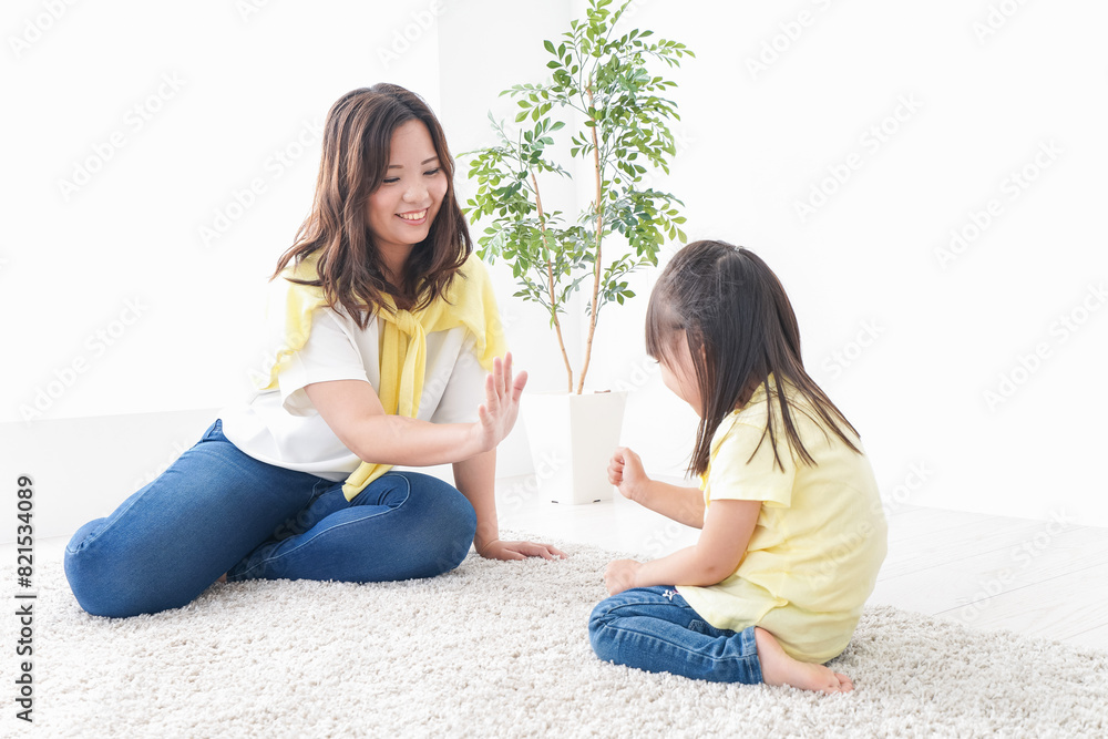 お母さんと子ども お母さんと子ども